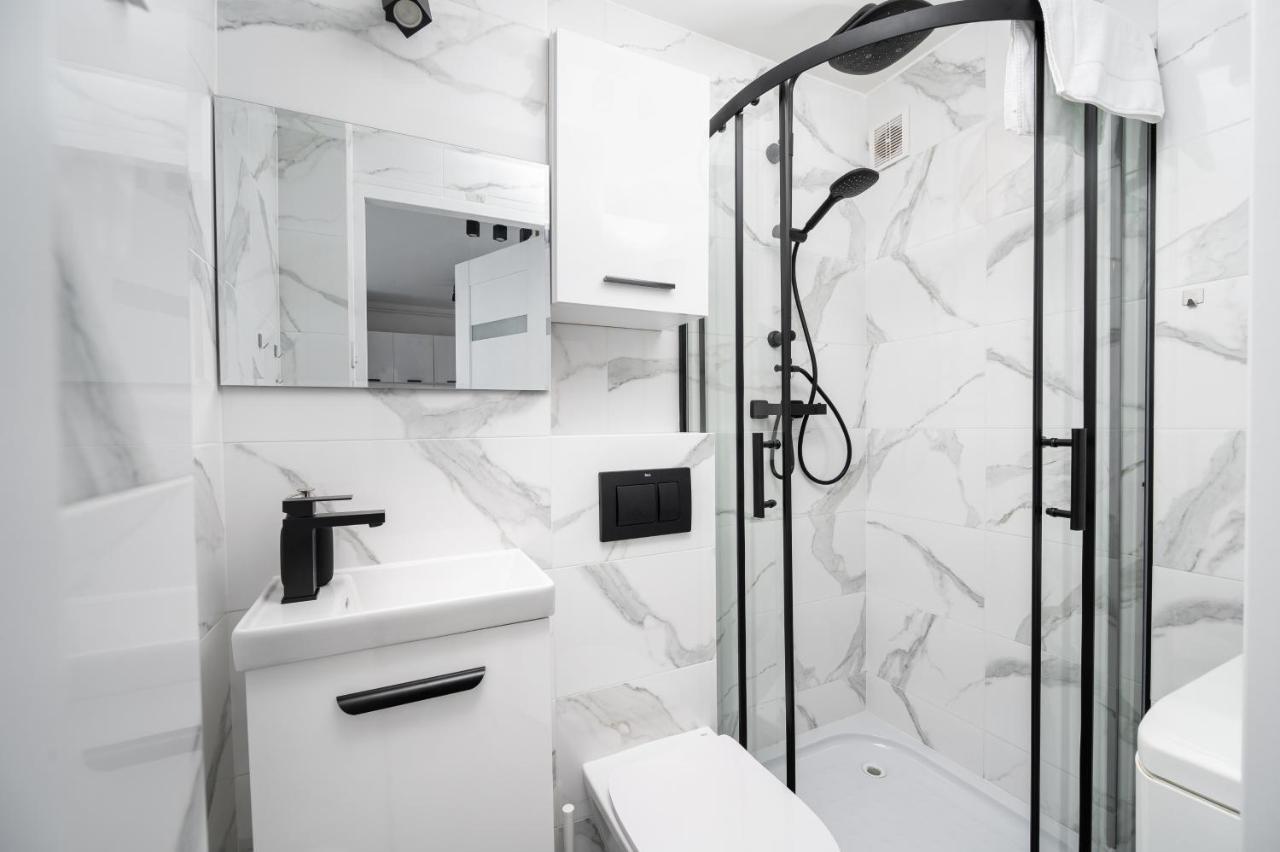 Wierzbno Modern Apartment وارسو المظهر الخارجي الصورة