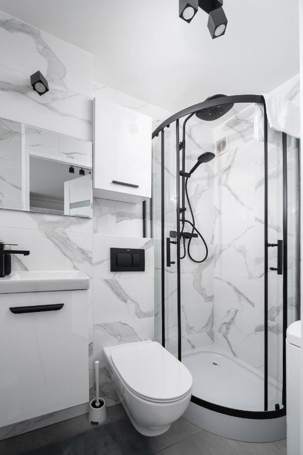 Wierzbno Modern Apartment وارسو المظهر الخارجي الصورة